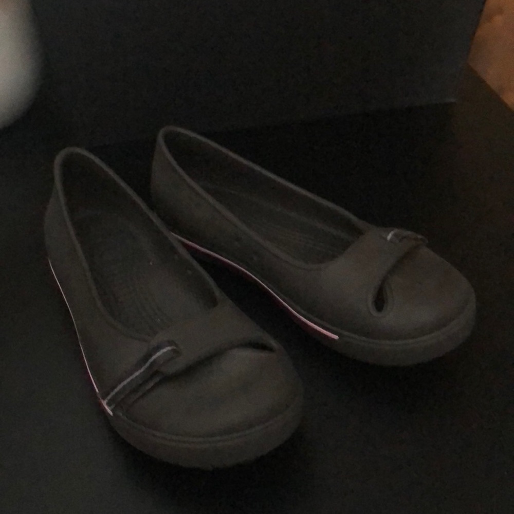 Crocs flats